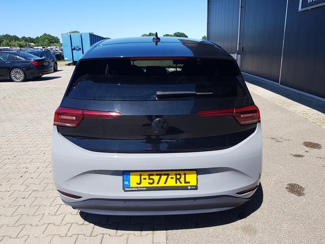 Volkswagen ID.3 First Plus 58 kWh