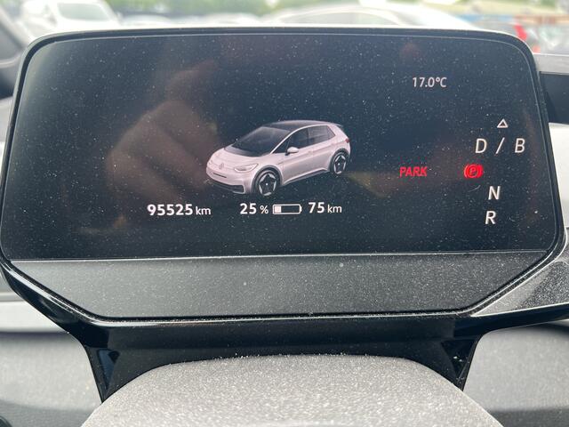 Volkswagen ID.3 First Plus 58 kWh | Nieuw Binnen! | BTW auto | camera | NL-auto!