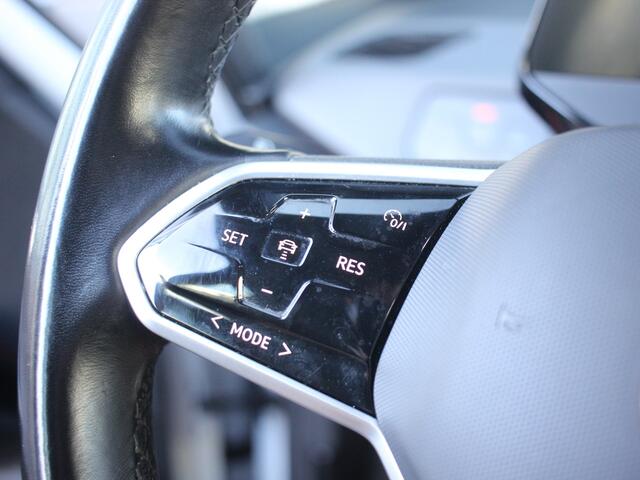 Volkswagen ID.3 First 58 kWh | 204PK | ACC | CARPLAY | STOELVERW | NAP | 1e EIG