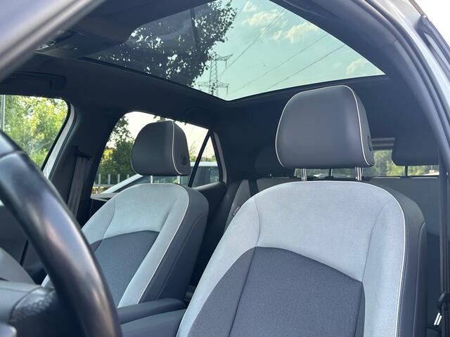 Volkswagen ID.3 Pro 58 kWh 204pk Panoramadak Head Up Warmtepomp Navigatie