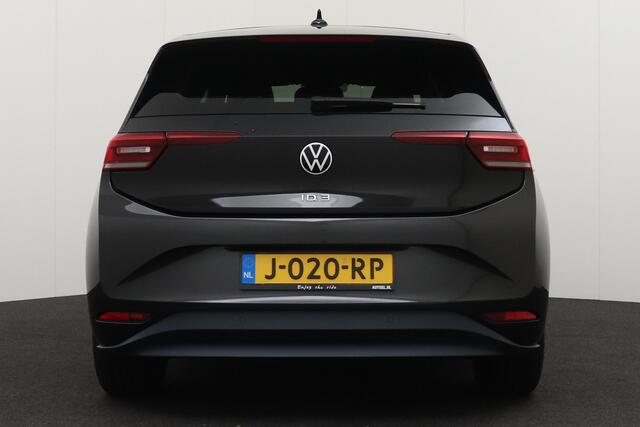 Volkswagen ID.3 First Plus 58 kWh Stoel+Stuurverw. Camera 19'LMV Carplay