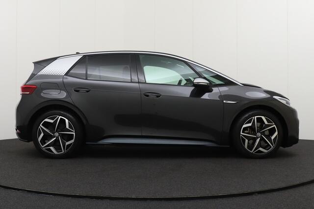 Volkswagen ID.3 First Plus 58 kWh Stoel+Stuurverw. Camera 19'LMV Carplay