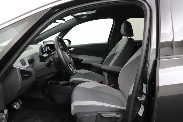 Volkswagen ID.3 First Plus 58 kWh Stoel+Stuurverw. Camera 19'LMV Carplay