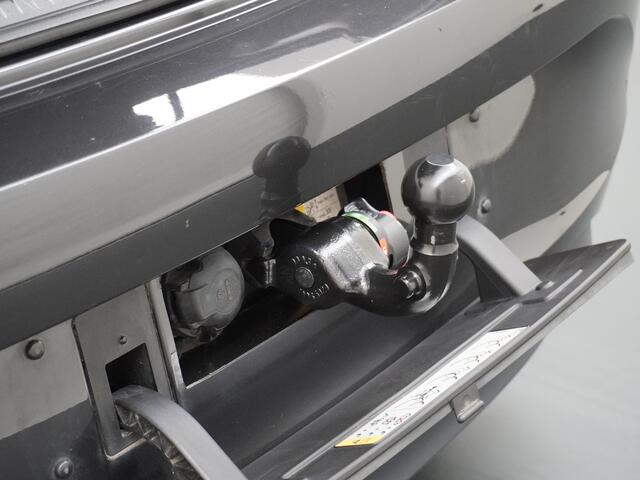 Volkswagen ID.3 58kWh 204PK 1st. First Plus Navi-Pro 19" Camera Trekhaak Apple Carplay Android Auto Matrix-LED Stoel-Stuurverwarming Adapt.Cruise Control Pdc Dab Keyless Lmv Bluetooth Regensensor Rijstrooksensor Verkeersbord detectie Wifi Origineel Nederlandse Auto Nieuw