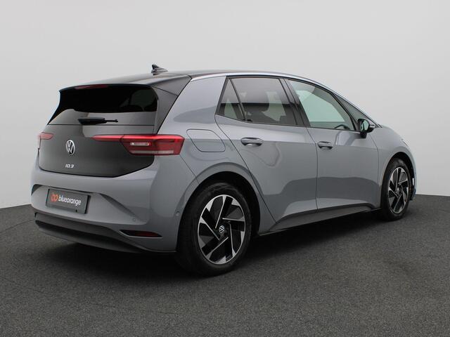 Volkswagen ID.3 Pro 58 kWh 204PK Aut. Adaptieve Cruise Controle, Matrix-LED Verlichting, Keyless, Achteruitrijcamera, Navi, Alarm, Stoel-Stuurverwarming, Elektr. inkl. spiegels, 18" LM Velgen