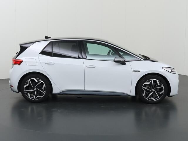 Volkswagen ID.3 First Plus 58 kWh | Navigatie | Matrix Led | Parkeercamera |