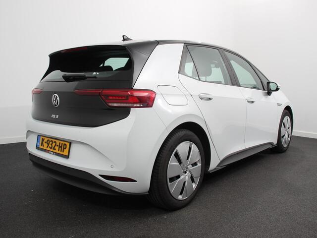 Volkswagen ID.3 Pro Life 58 kWh 204pk Navi Carplay PDC VA Full LED Adaptive Cruise Control 204pk 58 kWh Accu!
