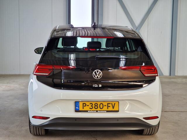 Volkswagen ID.3 Life 58 kWh 204pk | Navi | Apple&Android | ACC | PDC voor- en achter