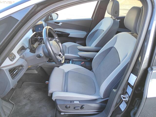 Volkswagen ID.3 First Max 58 kWh Panorama dak / Adapt. Cruise / Stoelverwarming