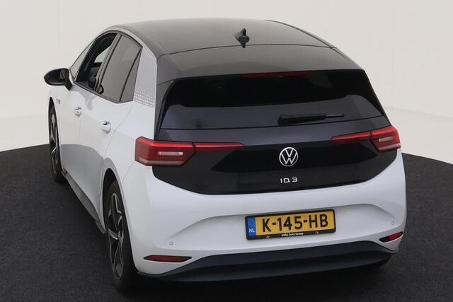Volkswagen ID.3 First Plus 58 kWh Navigatie / Parkeersensoren / Airco-Clima / Camera / LED verlichting