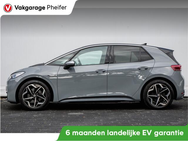 Volkswagen ID.3 First Plus 58 kWh Trekhaak/ Camera/ Stoelverwarming/ Full led/ Navigatie/ Carplay/ 19" Lmv