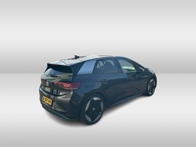 Volkswagen ID.3 First Max 58 kWh / Full option! / Panoramadak / Camera / Head-up / Keyless / 20'' / ACC / Dodehoek / Elektr. stoelen / Massage / Navigatie / Stuurverwarming