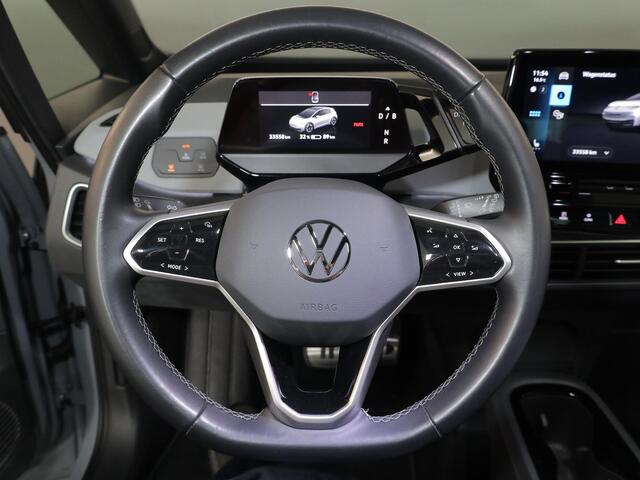 Volkswagen ID.3 Pro Edition 58 kWh 204 pk | Navigatie | Parkeersensoren (Park assist) | Achteruitrijcamera | Adaptieve cruise control | Stoelverwarming |