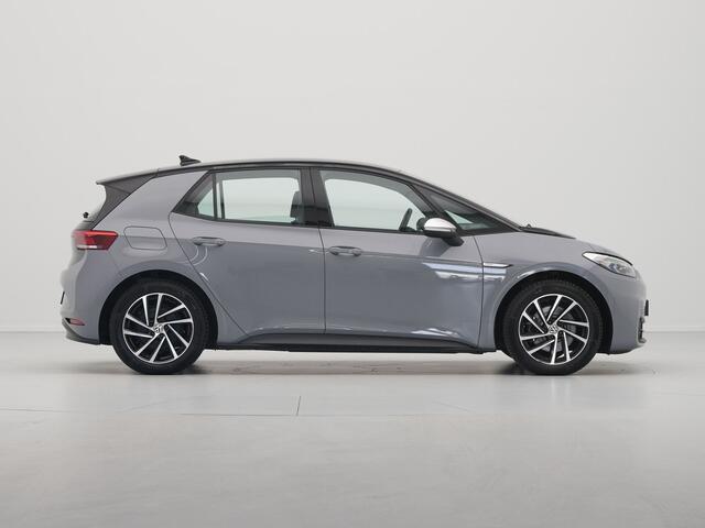 Volkswagen ID.3 Life 58 kWh 204pk Navigatie Stoelverwarming Acc Pdc 69