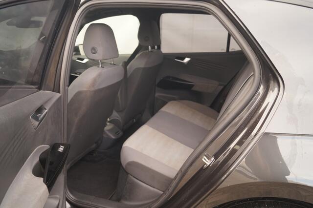 Volkswagen ID.3 Life 58kWh -NAVI-ECC-PDC-