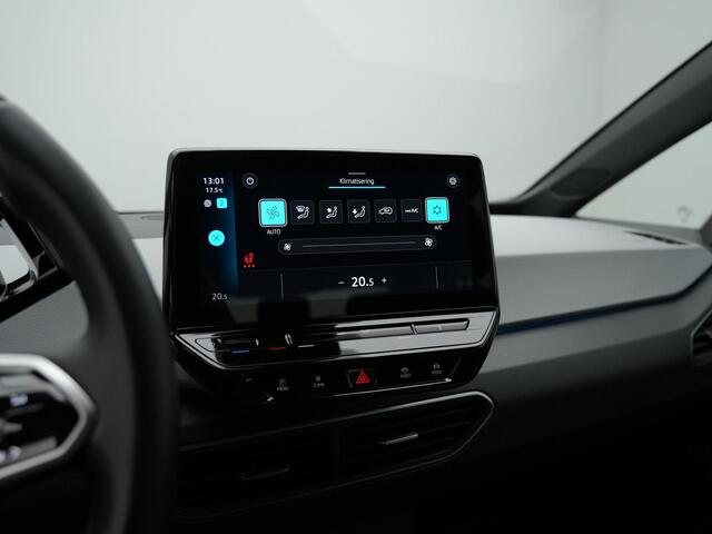 Volkswagen ID.3 Pro 58 kWh 145 pk | Leder/alcantara | Achteruitrijcamera | Navigatie | Adaptive Cruise