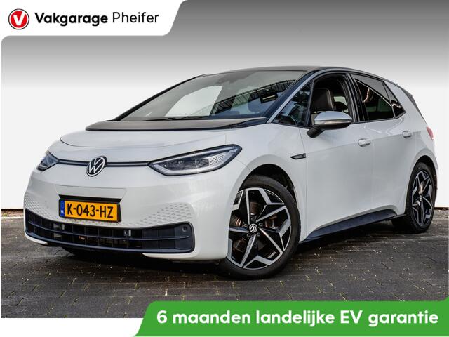Volkswagen ID.3 First Plus 58 kWh Camera/ Stoel-stuurverwarming/ Full led/ Navigatie/ Carplay/ 19" Lmv