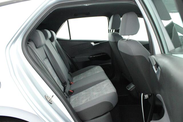 Volkswagen ID.3 Pro 58 kWh 204pk SOH 88% Stoelverwarming Navigatie