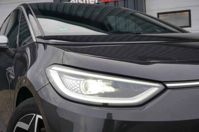Volkswagen ID.3 First Plus 58 kWh | CAMERA | FULL LED MATRIX | STOEL/ STUURVERW. |