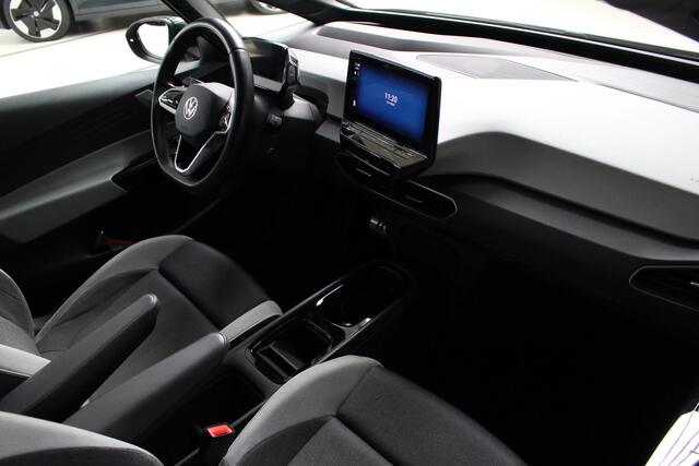 Volkswagen ID.3 Tech 58 kWh | 150kW / 204 PK Panoramadak | El. stoelverstelling | Camera | Warmtepomp