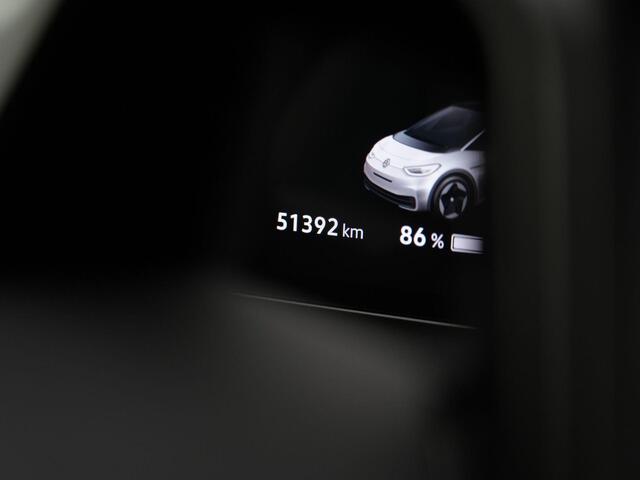 Volkswagen ID.3 Pro Edition Advantage 58 kWh 204 pk DSG | Stuur-/stoelverwarming | Achteruitrijcamera | Navigatie | Adaptive Cruise