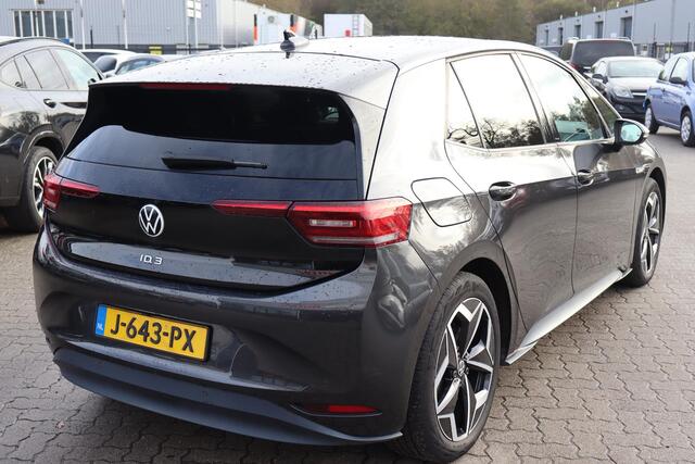 Volkswagen ID.3 First Plus 58 kWh (BTW Auto), 92,3% SOH, Climate control, Camera, Trekhaak, Adaptieve cruise control, BTW Auto