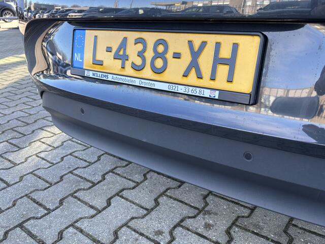 Volkswagen ID.3 Life 58 kWh Stoelverwarming, Adaptieve Cruise & App-Connect