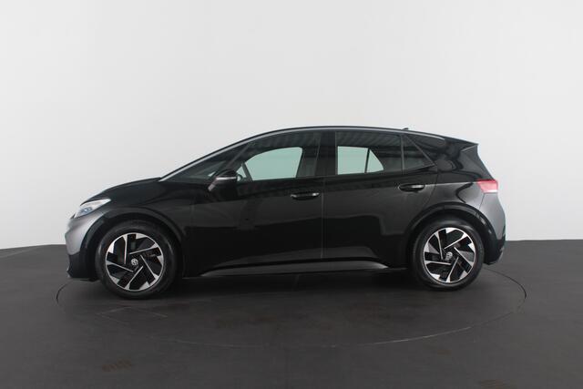 Volkswagen ID.3 Pro 58 kWh 18 inch/all season banden/Adapt.cruise/Grenadilla Black Metallic