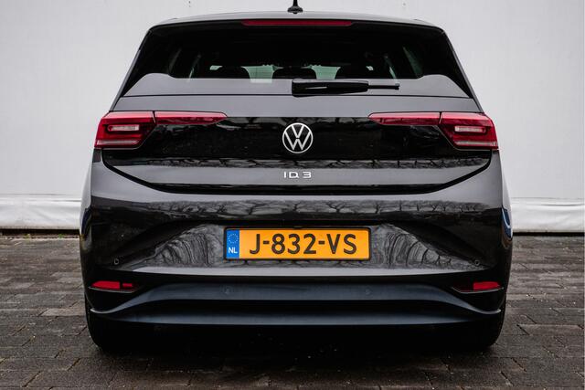 Volkswagen ID.3 First Max 58 kWh Panoramadak/ Stoelmassage/ IQ Led/ Stoel-stuurverwarming/ 20" Lmv/ Camera/ Carplay