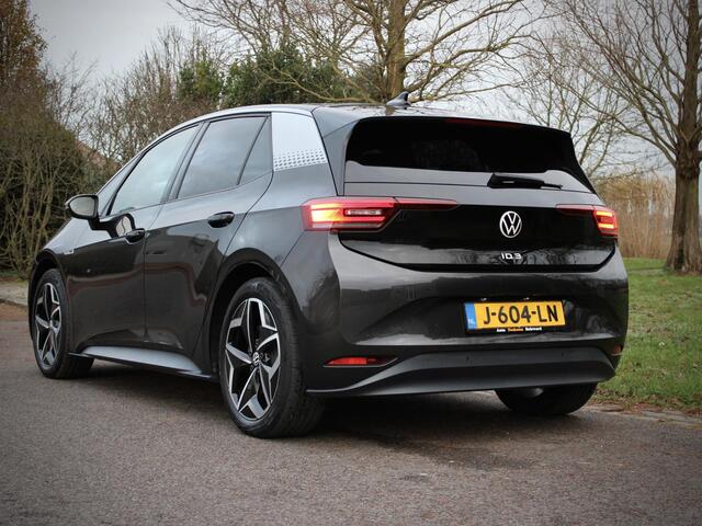 Volkswagen ID.3 First Plus 58 kWh ACC Stoel/ Stuurvw LED