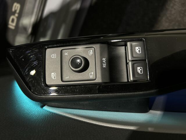 Volkswagen ID.3 First Plus 58 kWh All season banden | Camera | Nette auto | Matrix Led