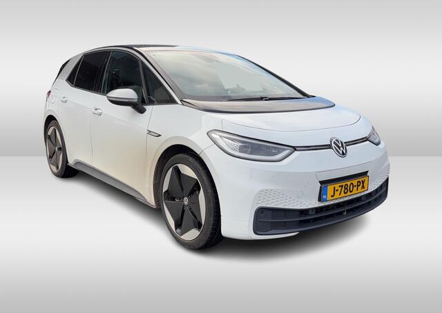 Volkswagen ID.3 First Max 58 kWh / Full option! / Trekhaak / Panoramadak / Camera / Head-up / Keyless / 20'' / ACC / Dodehoek / Elektr. stoelen / Massage / Navigatie / Stuurverwarming