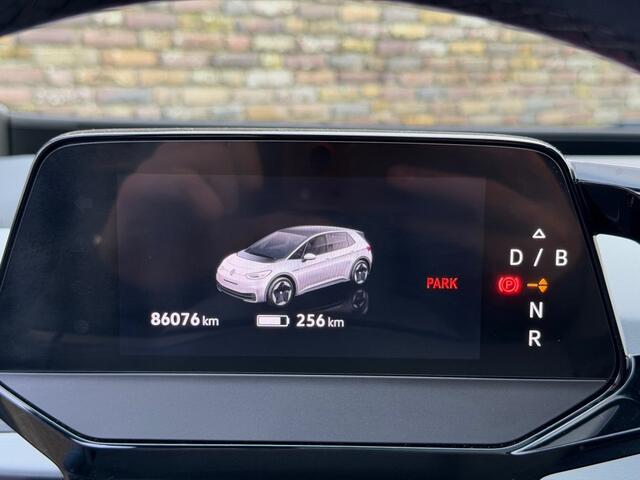 Volkswagen ID.3 FIRST PRO 58 KWH Panodak SOH 90% Stuur/stoel verwarming