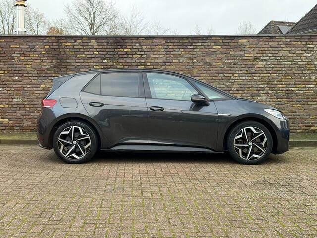 Volkswagen ID.3 FIRST PRO 58 KWH Panodak SOH 90% Stuur/stoel verwarming