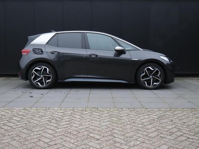 Volkswagen ID.3 First Plus 58 kWh | CAMERA | SOH 93,7% | CRUISE | NAVI | APPLE CARPLAY | STOEL/STUURVERW. |