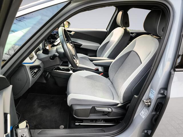 Volkswagen ID.3 First Plus 58 kWh 1e-Eig. & Keurig-Onderh. BOVAG-Garantie. NL-Auto.