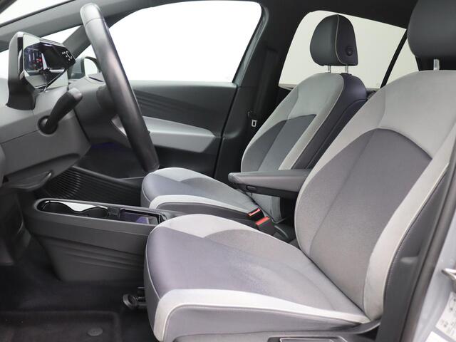 Volkswagen ID.3 Pro 58 kWh 204PK Aut. SOH 89%, Warmtepomp, Matrix LED-Verlichting, Stoel-Stuurverwarming, Keyless, Achteruitrijcamera, Navi, 18" LM Velgen