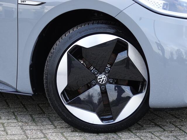 Volkswagen ID.3 First Max 58 kWh BOMVOL | PANO | LED | DODE-HOEK | HUD