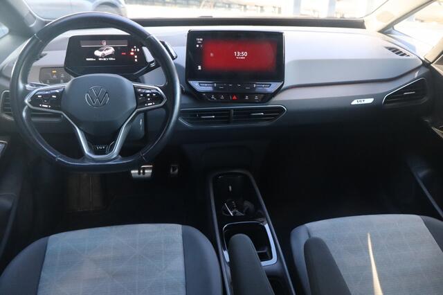 Volkswagen ID.3 First 58 kWh | Parkeersensoren | Stoelverwarming | Navi