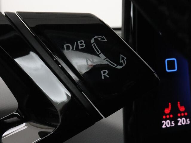 Volkswagen ID.3 First Plus 58 kWh | Stoelverwarming | Adaptive cruise | Matrix LED | Camera | Carplay | Sfeerverlichting | Navigatie | Keyless | Stuurverwarming