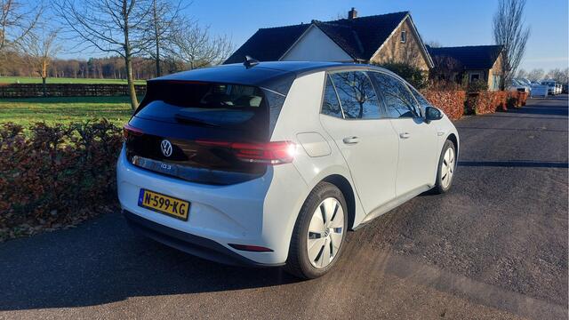 Volkswagen ID.3 Pure 45 kWh CLIMA/NAVI/ACC BJ 2021