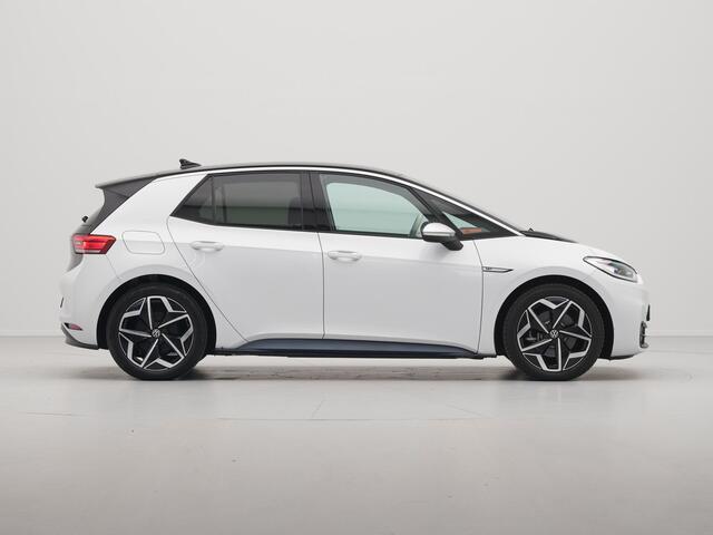 Volkswagen ID.3 First Plus 58 kWh 204pk Navigatie Camera Stoelverwarming Acc 15