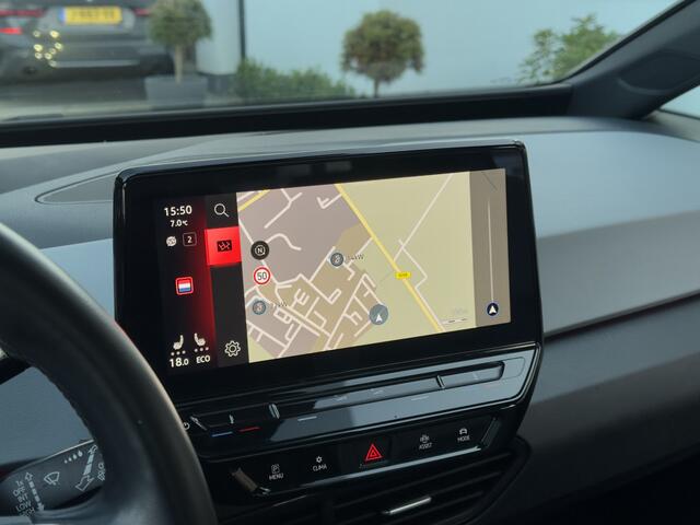 Volkswagen ID.3 First Max 58 kWh PANODAK NAVI CAMERA APPLE-CARPLAY LED LMV-20INCHE PDC