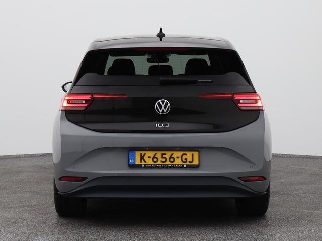 Volkswagen ID.3 First Plus 58 kWh | CAMERA | ADAPTIVE | STOEL- EN STUURVERW.