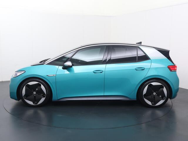 Volkswagen ID.3 First Max 58 kWh | 204 PK | SoH 92% | Panoramadak | Adaptive cruise control | Navigatiesystem | Verwarmde voorstoelen |