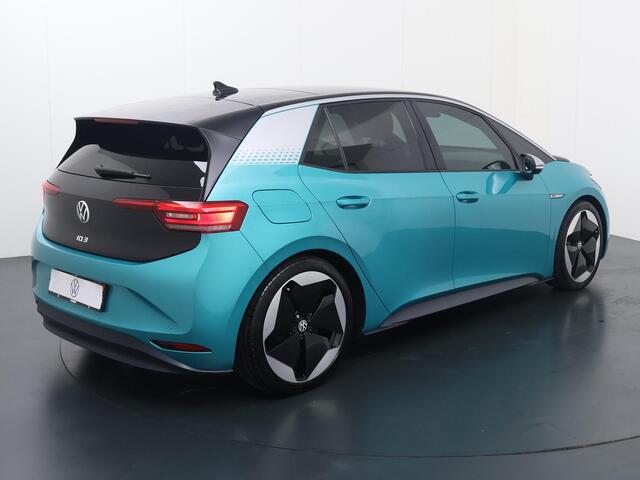 Volkswagen ID.3 First Max 58 kWh | 204 PK | SoH 92% | Panoramadak | Adaptive cruise control | Navigatiesystem | Verwarmde voorstoelen |