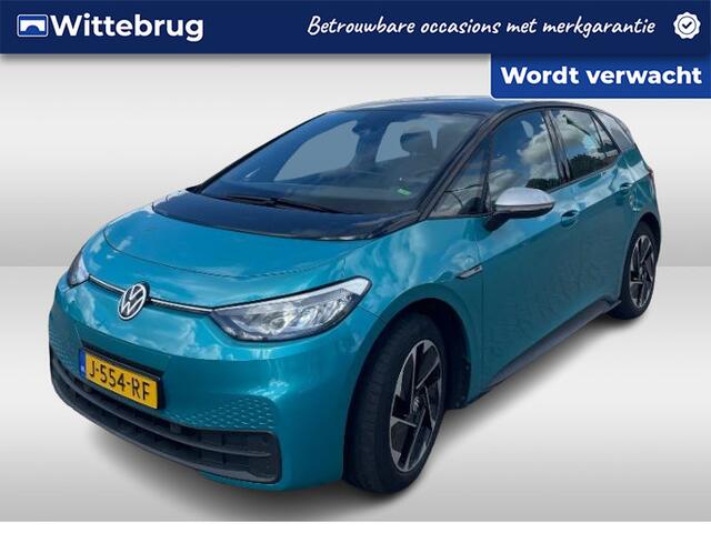 Volkswagen ID.3 First 58 kWh / Navigatie / Parkeersensoren V+A / App connect / Lichtmetaal 18 inch /