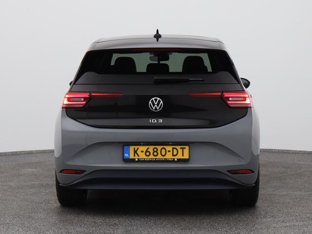 Volkswagen ID.3 First Max 58 kWh | PANO | CAMERA | ADAPTIVE | STOELMASSAGE | STOEL- EN STUURVERW. | TREKHAAK