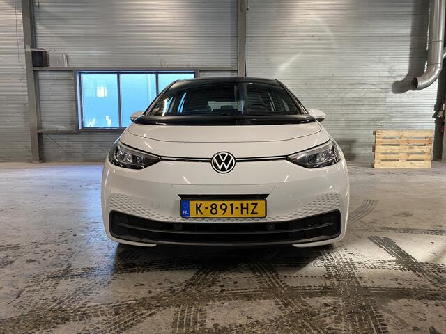 Volkswagen ID.3 Life 58 kWh Stoelverwarming, Adaptieve Cruise & App-Connect