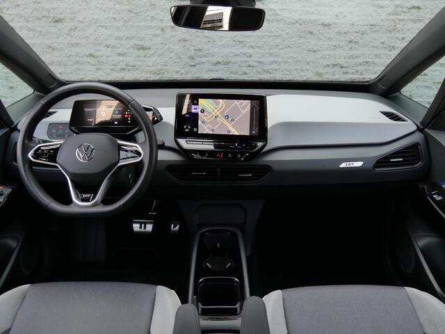 Volkswagen ID.3 1ST PLUS 58kWh/ CAMERA/ KEYLESS/ MATRIX LED/ SOH 93%